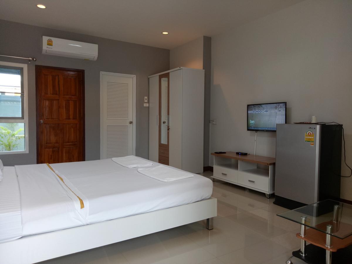 Dowrung Place Aparthotel Phetchaburi Exterior photo